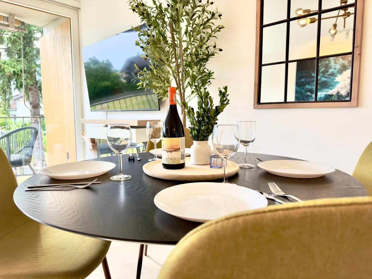 Flair Apartments Vorarlberg - Stilvolles Wohnen Nahe Bodensee & Alpen - Kueche, Balkon & Gratis Parkplatz Bregenzi járás Kültér fotó