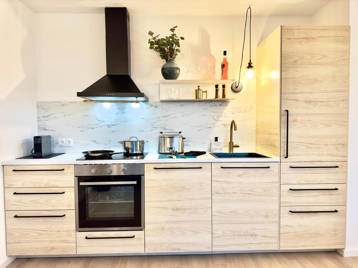 Flair Apartments Vorarlberg - Stilvolles Wohnen Nahe Bodensee & Alpen - Kueche, Balkon & Gratis Parkplatz Bregenzi járás Kültér fotó